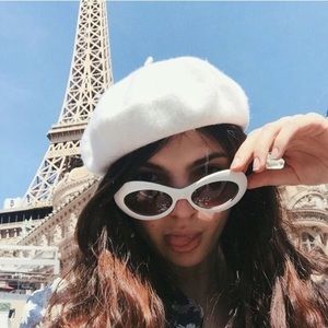 NWT🌞Sunnies Vintage Inspired White Sunglasses